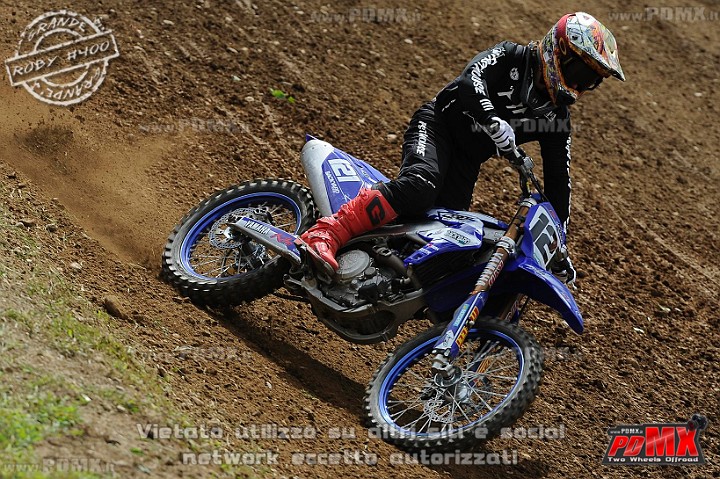 _ROB0570 (Copy).jpg